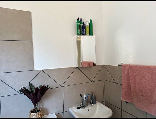 2 BEDROOM DUPLEX FOR SALE IN CLARINA